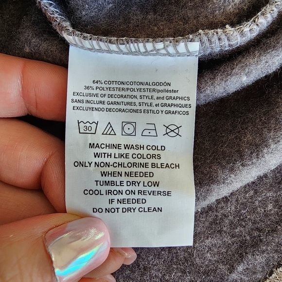 NWT NFL Team Apparel Tennessee Titans Women's Gray Hoodie Size M. - Picture 3 of 8